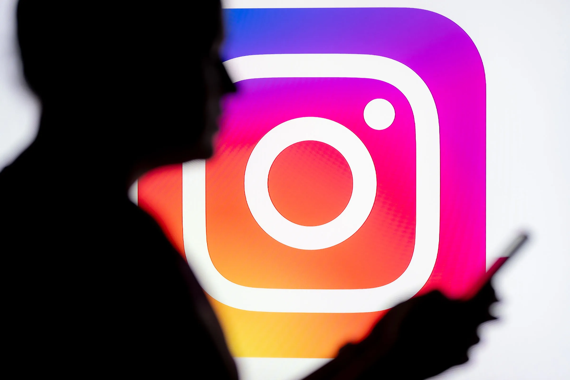 Why do many businesses use Instagram filters?